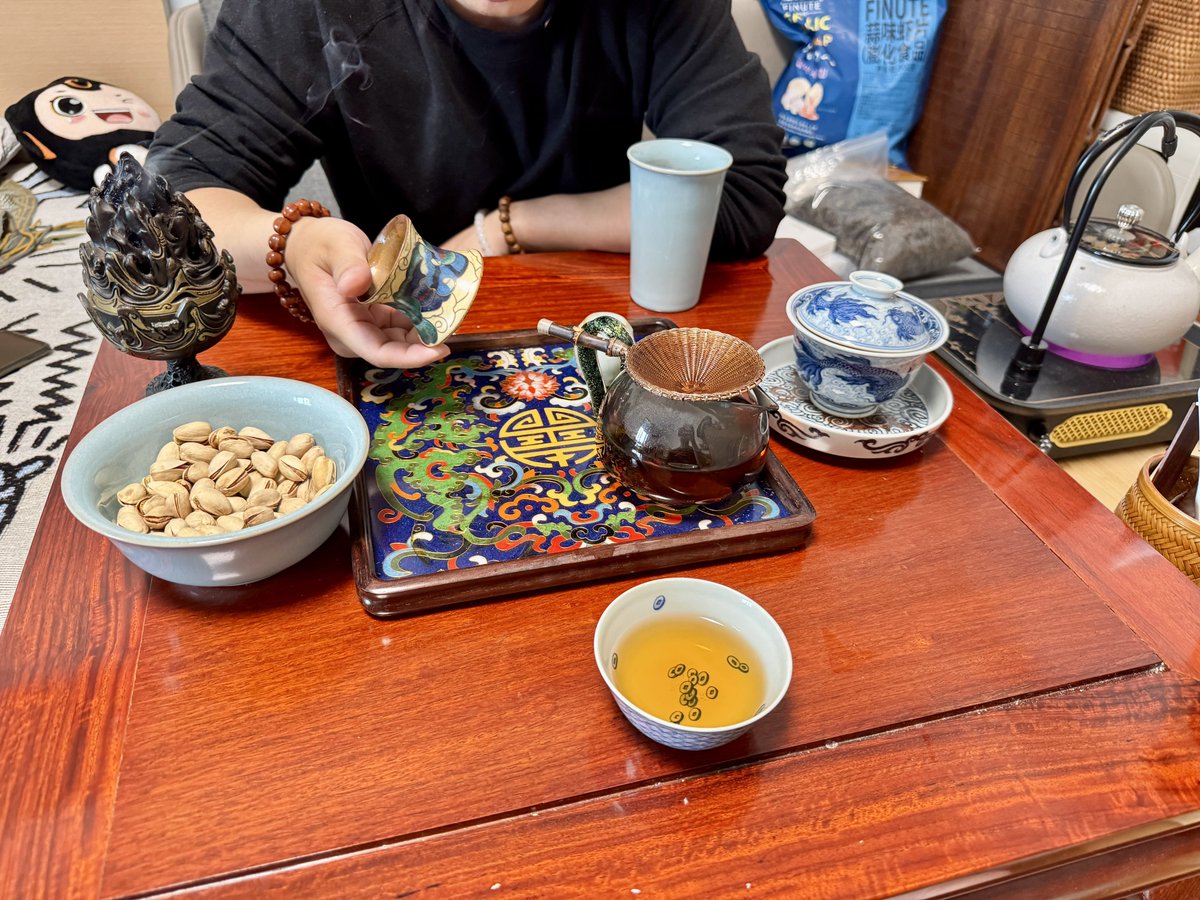 猿子 tweet media