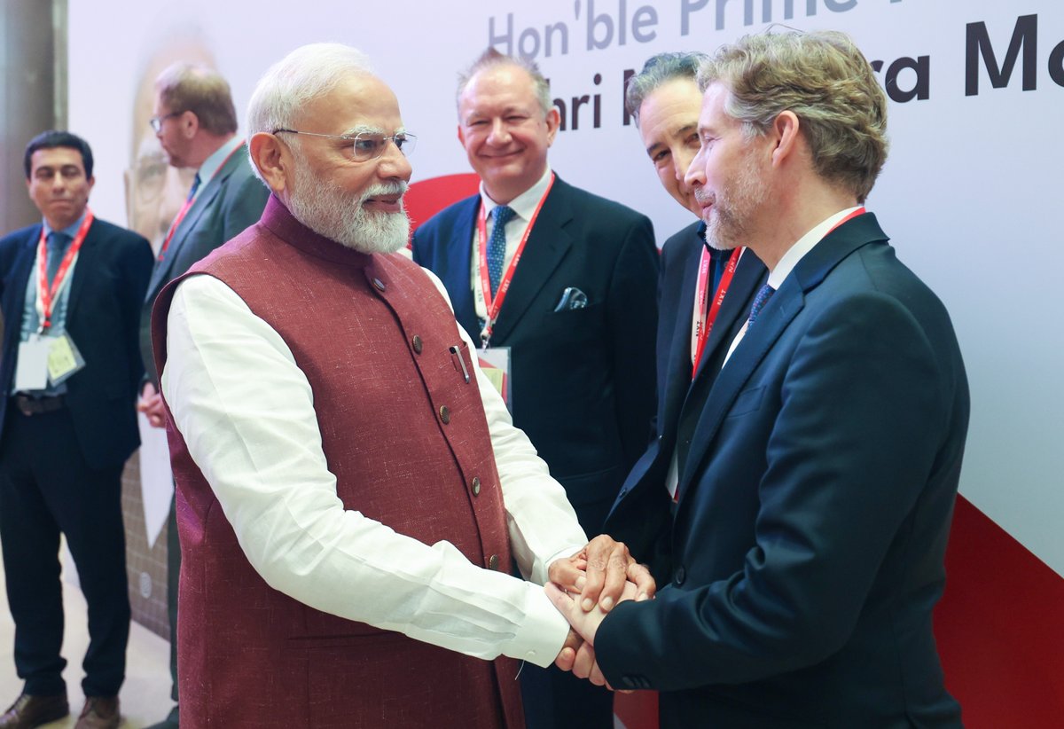 Pleased to meet Mr. Alec Ross today. He has made a mark as a prolific thinker and author, emphasising aspects relating to innovation and learning.