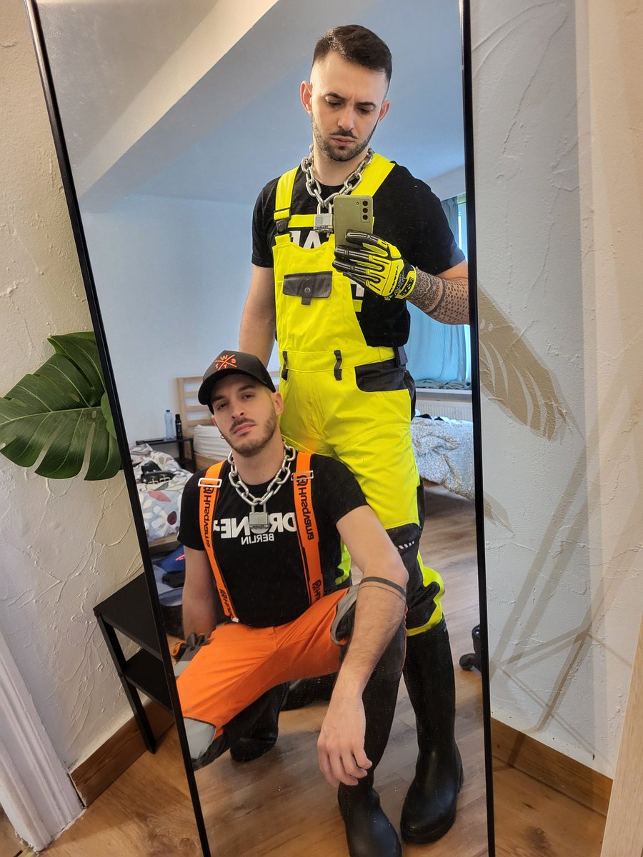 🦊Sly_volpe🐾19K (@sly_volpe) on Twitter photo Workwear day at <a href="/DarklandsFest/">Beyond Darklands Festival Antwerp 🇧🇪🔞</a>
who's joining us
#hivis #workwear #woker #boots #gayfetish Workwear day at <a href="/DarklandsFest/">Beyond Darklands Festival Antwerp 🇧🇪🔞</a>
who's joining us
#hivis #workwear #woker #boots #gayfetish
