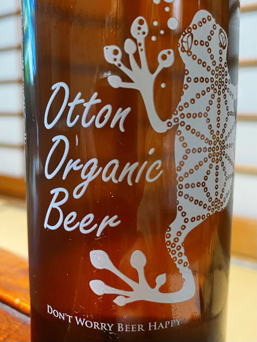 fujiz7's tweet photo. Otton Organic Beer
長野・ココノホップ㈱
軽井沢・ハルニレテラスでジャケ買いしたオーガニックモルト＆ホップ100％ビールが美味しくて嬉しい🐸🍻(๑´ڡ`๑)♬
#のんべえ #ビール #beer #地ビール #japanbeer #クラフトビール #craftbeer #軽井沢ビール https://t.co/F4lBtDb7LX