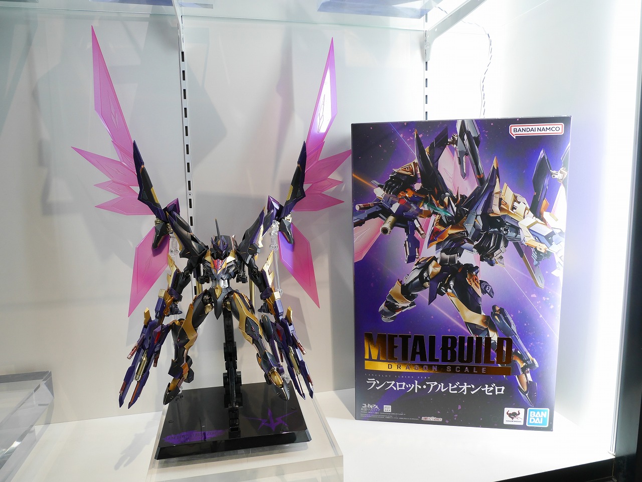 DRAGON SCALE ランスロット・アルビオンゼロ METAL BUILD DRAGON SCALE ランスロット・アルビオンゼロ | 魂ウェブ