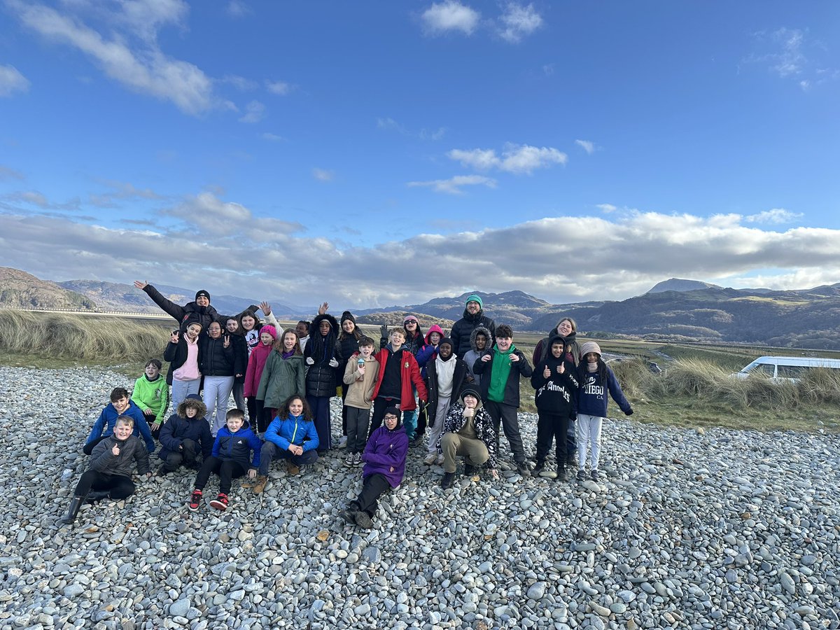 Mr Johnson tweet media