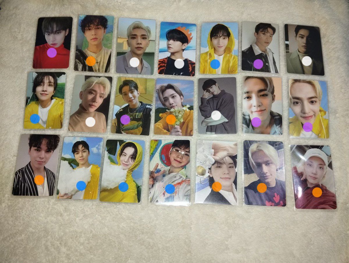 berry_cherry95's tweet photo. @dzaleyyyy All onhand and mint condi except shua incomplete tc (naka turtle neck may black dot na maliit sa may nose ganon na siya nung nabili ko before)
🟠-180 each 1:1
🟣-150 each
🔵-120 each
⚪-60 each https://t.co/78qbvqFsfp