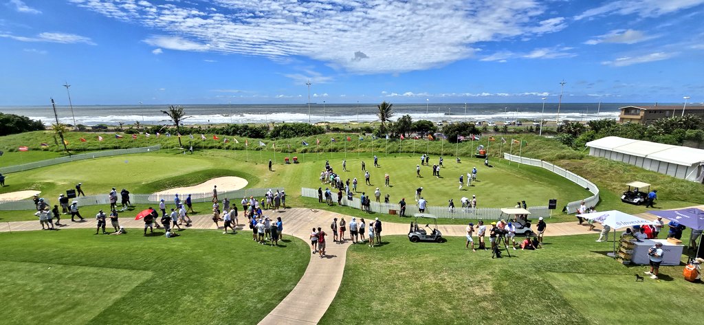 CharlesGacheru's tweet image. Work Mode! (Other, other, other hat) ⛳️ 🏌️‍♀️ 
#InvestecSAOpen