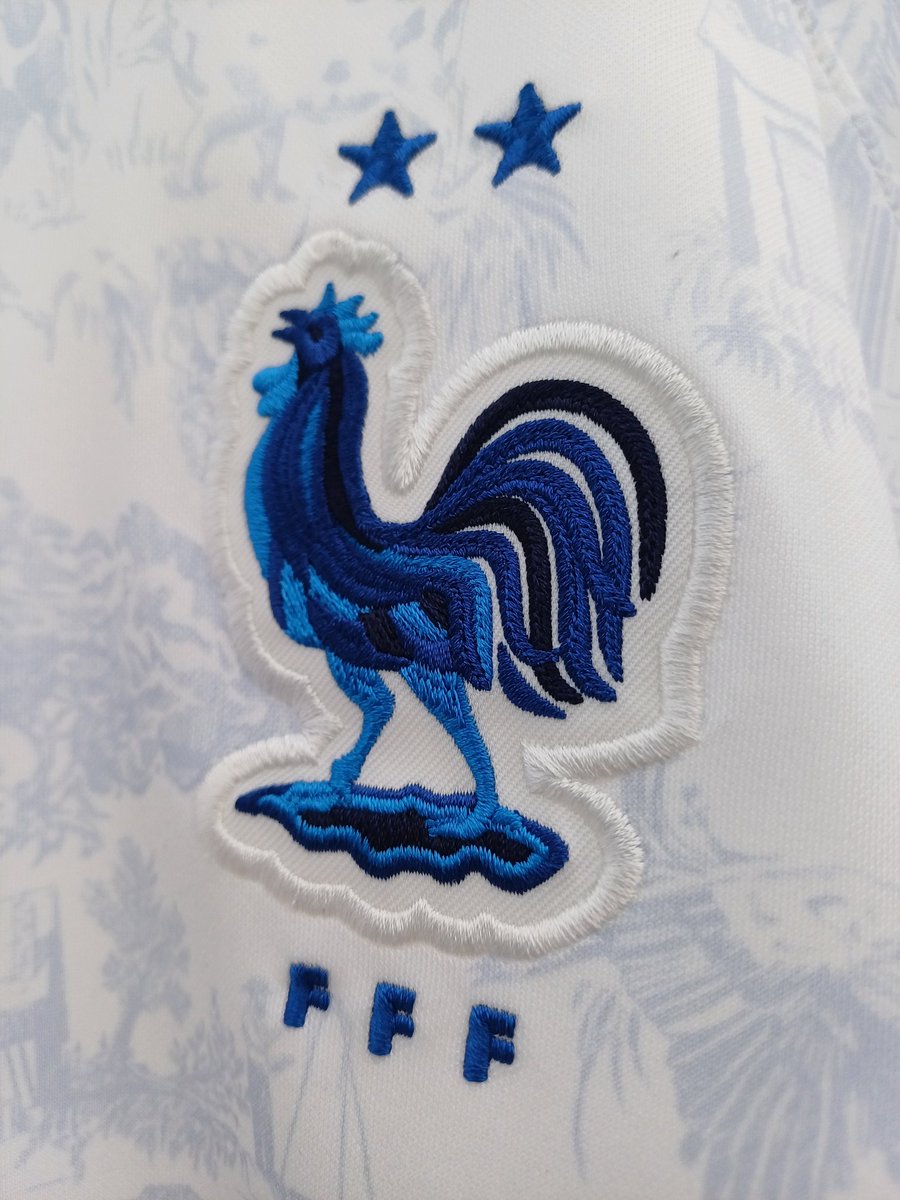 The Kit Parade tweet media