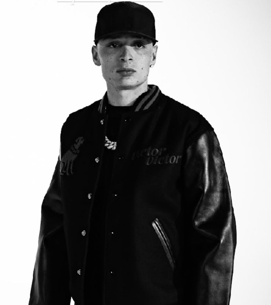 Peso Pluma 🥷🕸️🕷️ (@elpesopluma) on Twitter photo 