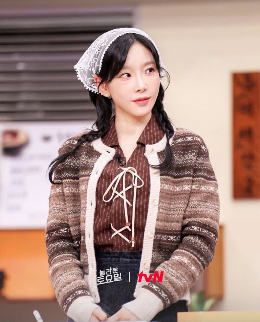 TAEYEONsmtown's tweet photo. 📢 tvN <놀라운 토요일> #태연

⏰ 오늘 밤 7시 40분 
🔗  https://t.co/sZI3IuGdlG

#TAEYEON
#GirlsGeneration #소녀시대
#놀라운토요일 https://t.co/IvLQXnioem