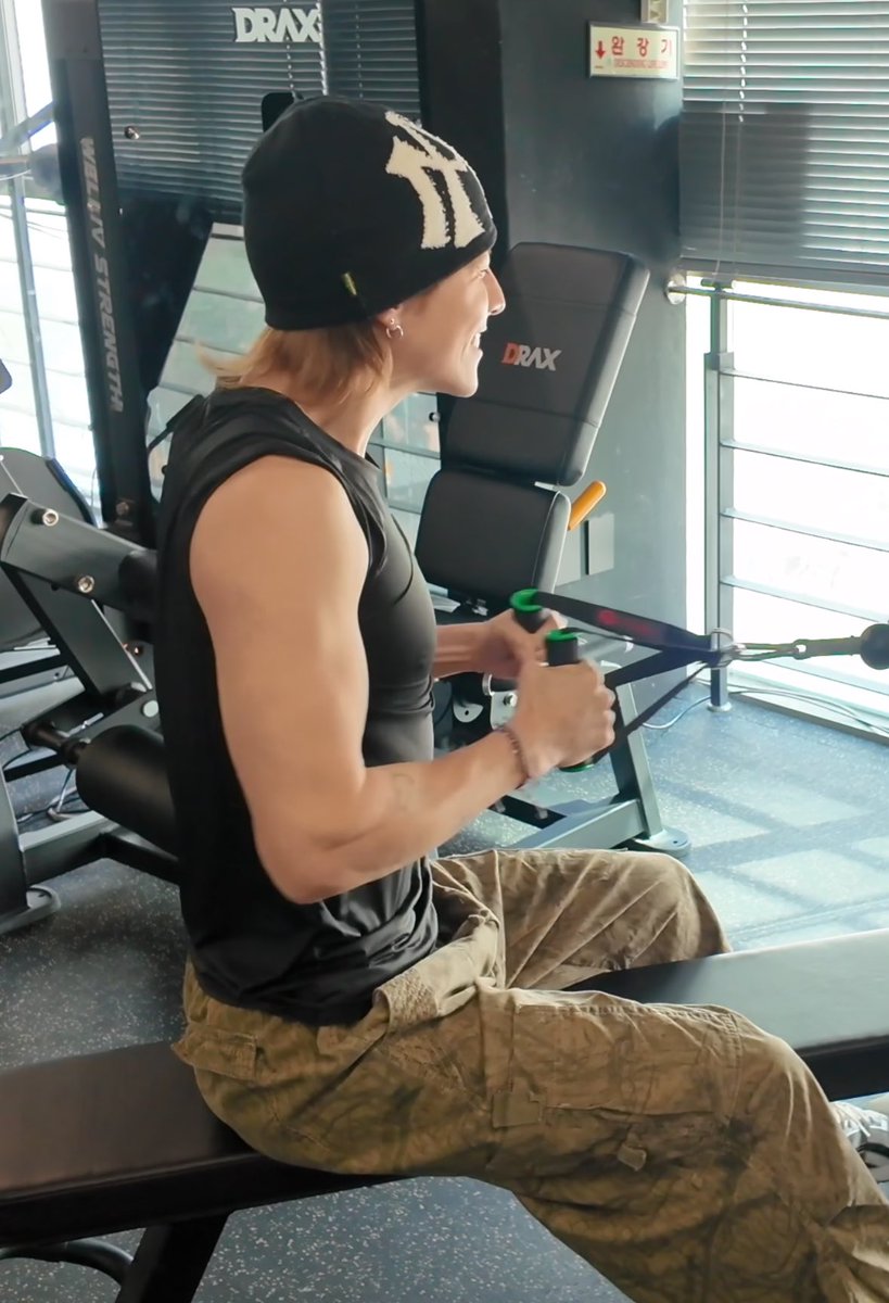 DNAmngmnt's tweet image. MARKSPHERE

no pain, no gain, they said..

🔗 youtube.com/shorts/gozPZF4…

#MarkTuan #Mark
#마크 #段宜恩 
@marktuan