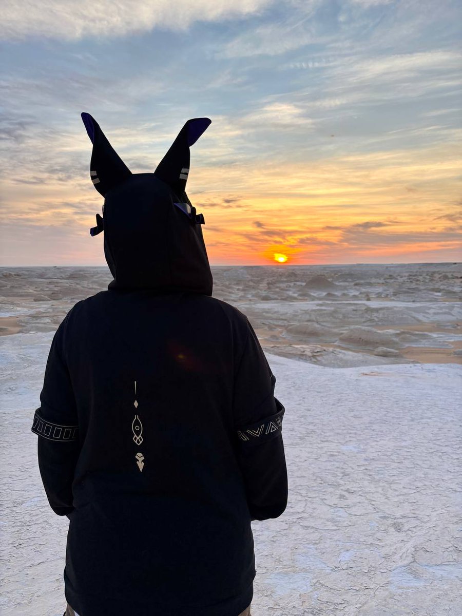 Оставлю это здесь. Очередные курящие фотографии и пустыня