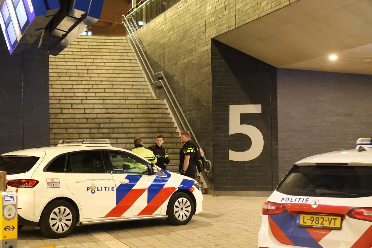 Politie rukt massaal uit voor speelgoedpistool
