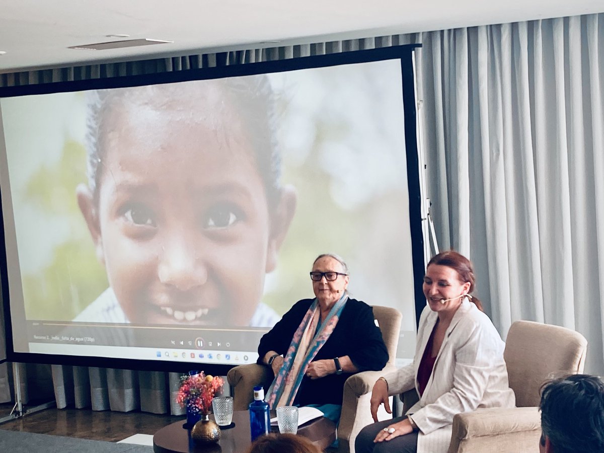 Compartimos la mañana con Anna Ferrer, presidenta <a href="/fvicenteferrer/">Fundación Vicente Ferrer</a> para celebrar el #PremiRamonLlull2025 recibido por su labor en Anantapur, su lucha por la igualdad y la justicia social que los empresarios de <a href="/CAEB/">CAEB</a> apoyamos desde hace ya varios años. Enhorabuena!!!! #FVFCAEB2025