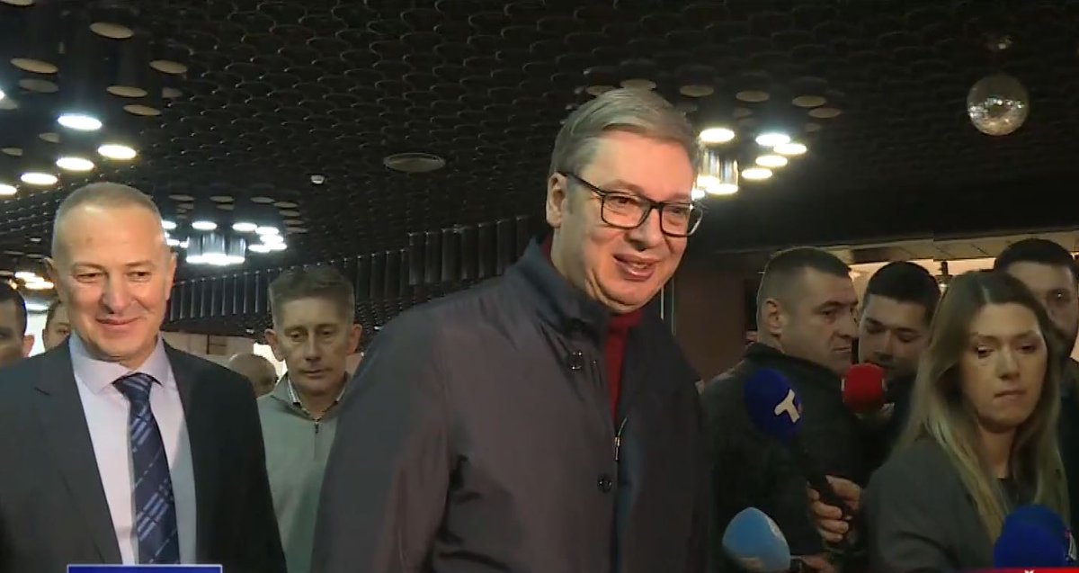 Ana Jelic (@anci1090753) on Twitter photo Svaka cast #vucic kako je i pored svih nedaca i problema spreman da se bori i radi za svoj narod i drzavu. #srbija <a href="/avucic/">Александар Вучић</a> Svaka cast #vucic kako je i pored svih nedaca i problema spreman da se bori i radi za svoj narod i drzavu. #srbija <a href="/avucic/">Александар Вучић</a>