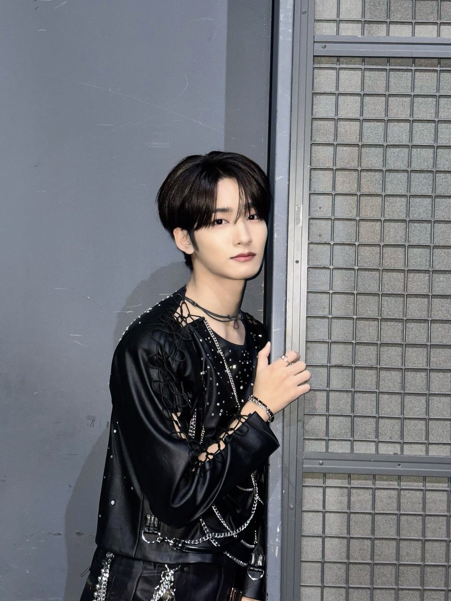 by_EPEX's tweet image. 반짝 반짝 작은 별⭐️✨🌟💫

#EPEX #이펙스 #JEFF #제프 #젶프프