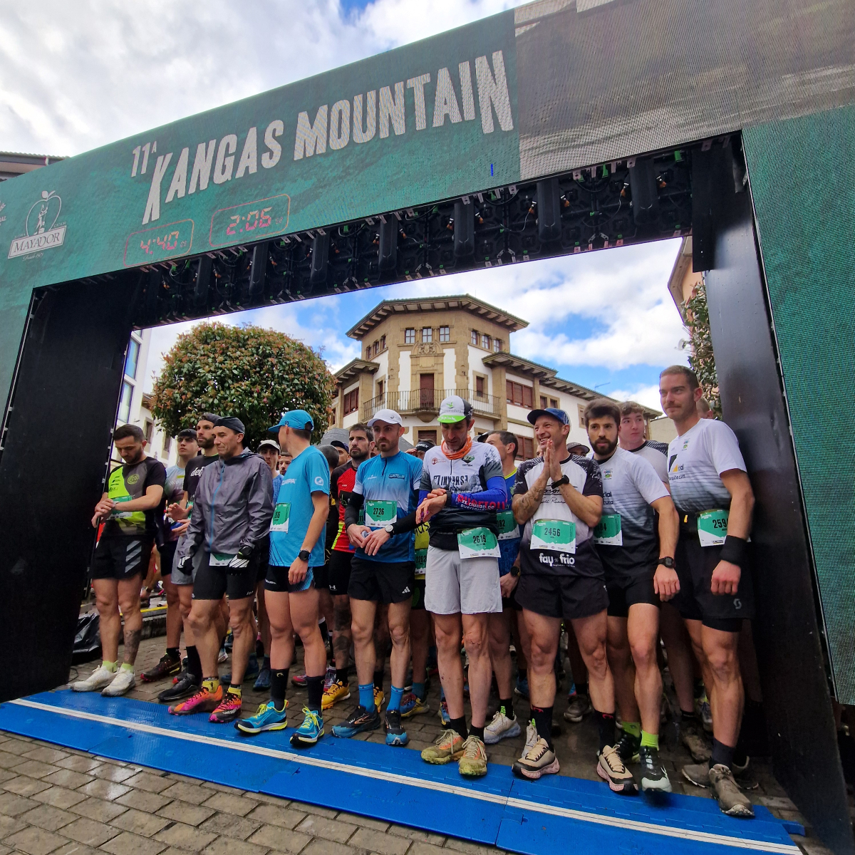 Listos para la salida de la Speed. #LaKangas