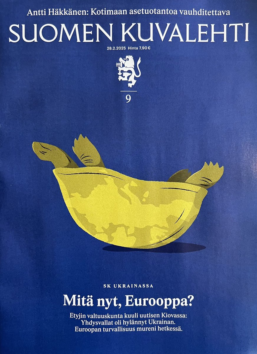 Kansien teko on oma taiteenlajinsa. Olen itsekin niitä joskus värkkäillyt ja tunnen vaikeudet. Tämä on vuoden paras kansikuvitus: selkeä, oivaltava, ajankohtainen. Well done, SK.