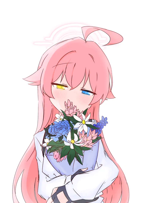 熱は下がりましたが波の激しい腹痛と頭痛の重ね掛けでロクに描けそうにないので過去絵再掲。ホシノ誕生日59日目おめでとう 