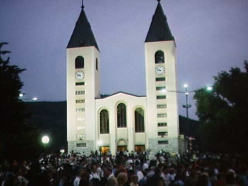 RadioMariaITA's tweet photo. 21:45
Incontro di P. #Livio con #Mirjana di #Medjugorje e #Vicka, avvenuto nell'anno 2001 a Medjugorje
(Padre Livio) https://t.co/RLOq1VypTh