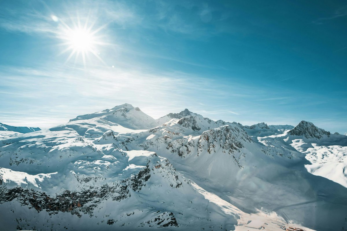 Sun, Snow &amp; Slopes – Easter in France!  

Enjoy spring skiing with blue skies and perfect pistes at top resorts like Val Thorens, Tignes, and Chamonix. Whether seeking adventure or family relaxation, France has it all!  

Book your spring ski transfer now ski-lifts.com
