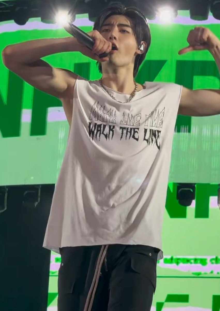 CherishYou1208's tweet photo. 😵🤯😵🤯💪🏻🔥 https://t.co/EzXoMAK3jy
