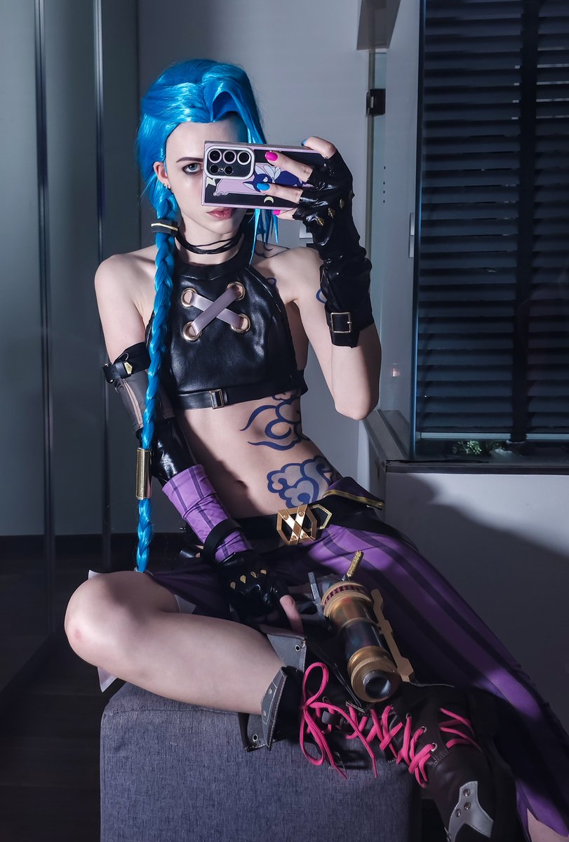 ✨ iShyNya ✨💜 コスプレイヤー 💜 tweet media