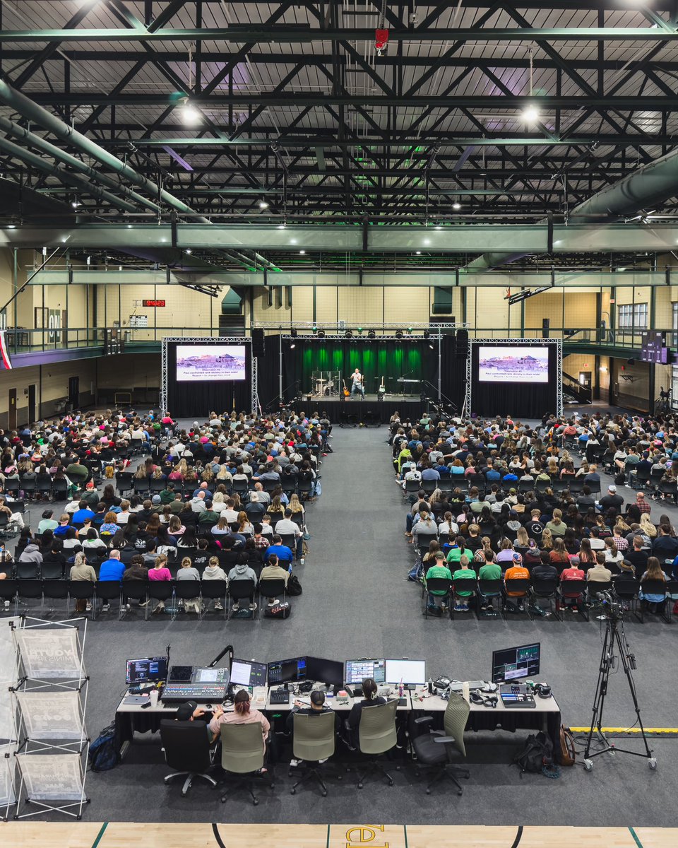 obunews's tweet photo. We are excited to welcome over 900 middle school and high school students to Bison Hill for Generation Why? Youth Apologetics Conference!
They have joined us on Bison Hill to ask questions, explore their faith, and learn together. #OBUBison #GenWhy25 #BisonHill @HobbsOBU https://t.co/xyEcYMtzF1