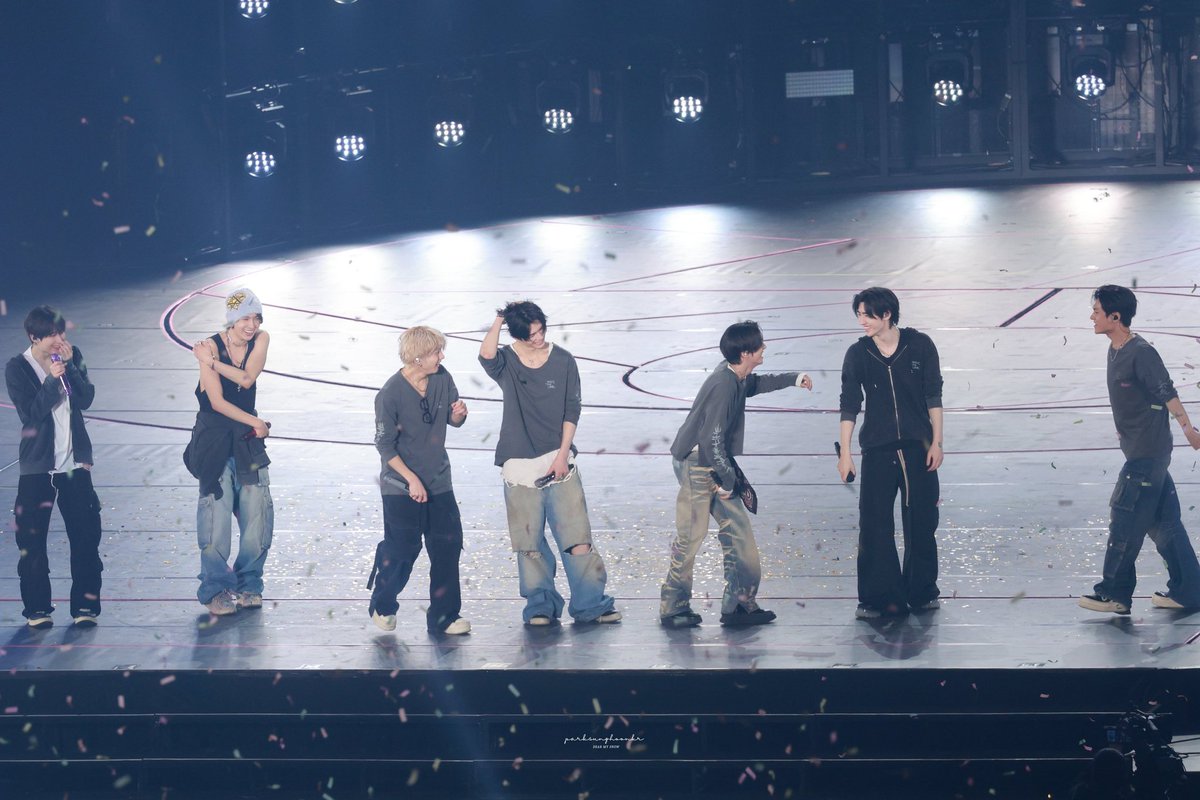 ENHYPEN IS ALWAYS 7 🧛‍♀️🦇🩸 tweet media