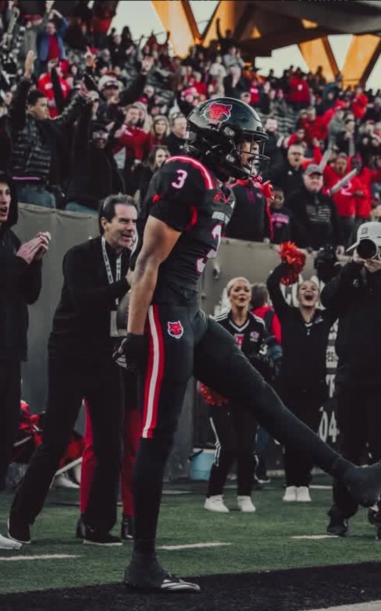 All glory to God!!

After a great conversation with <a href="/CoachNickGrimes/">Nick Grimes</a>!! I’m blessed to receive an offer from <a href="/ArkansasStateFB/">Arkansas State Football</a> 

All glory to God!

<a href="/247Hudson/">Hudson Standish</a> <a href="/MikeRoach247/">Mike Roach</a> <a href="/JScruggs247/">Jordan Scruggs</a> <a href="/RivalsFriedman/">Adam Friedman</a> <a href="/KyndalPerry1/">KP</a> <a href="/Jason_Howell/">Jason Howell</a> <a href="/GPowersScout/">Greg Powers 🏟️</a> <a href="/TimVerghese/">Tim Verghese</a> <a href="/TFloss32/">Todd Glawson</a>