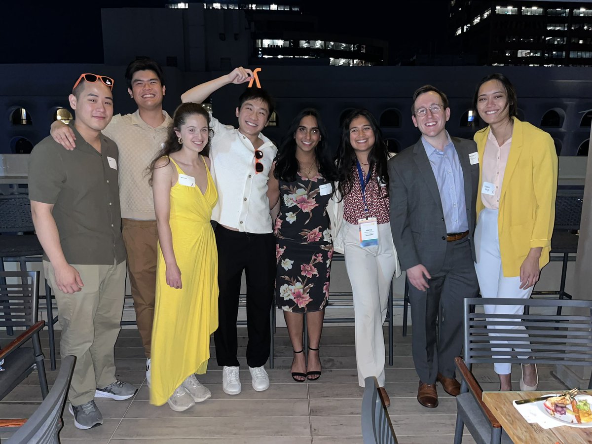 Alyssa Levitt (@alyssa_s_levitt) on Twitter photo I had so much fun seeing our extern group from <a href="/AbilityLab/">Shirley Ryan AbilityLab</a> at <a href="/AAPhysiatrists/">Assoc. of Academic Physiatrists (AAP)</a> physiatry ‘25 in phoenix and presenting on sports injuries in golfers with disabilities. Thank you <a href="/pjayabalanMDPhD/">Prakash Jayabalan MD, PhD</a> for your mentorship! I had so much fun seeing our extern group from <a href="/AbilityLab/">Shirley Ryan AbilityLab</a> at <a href="/AAPhysiatrists/">Assoc. of Academic Physiatrists (AAP)</a> physiatry ‘25 in phoenix and presenting on sports injuries in golfers with disabilities. Thank you <a href="/pjayabalanMDPhD/">Prakash Jayabalan MD, PhD</a> for your mentorship!