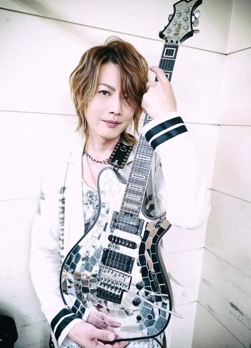 2022年4月15日 KOJI（コージ）【ミュージシャン】 《La'cryma Christi