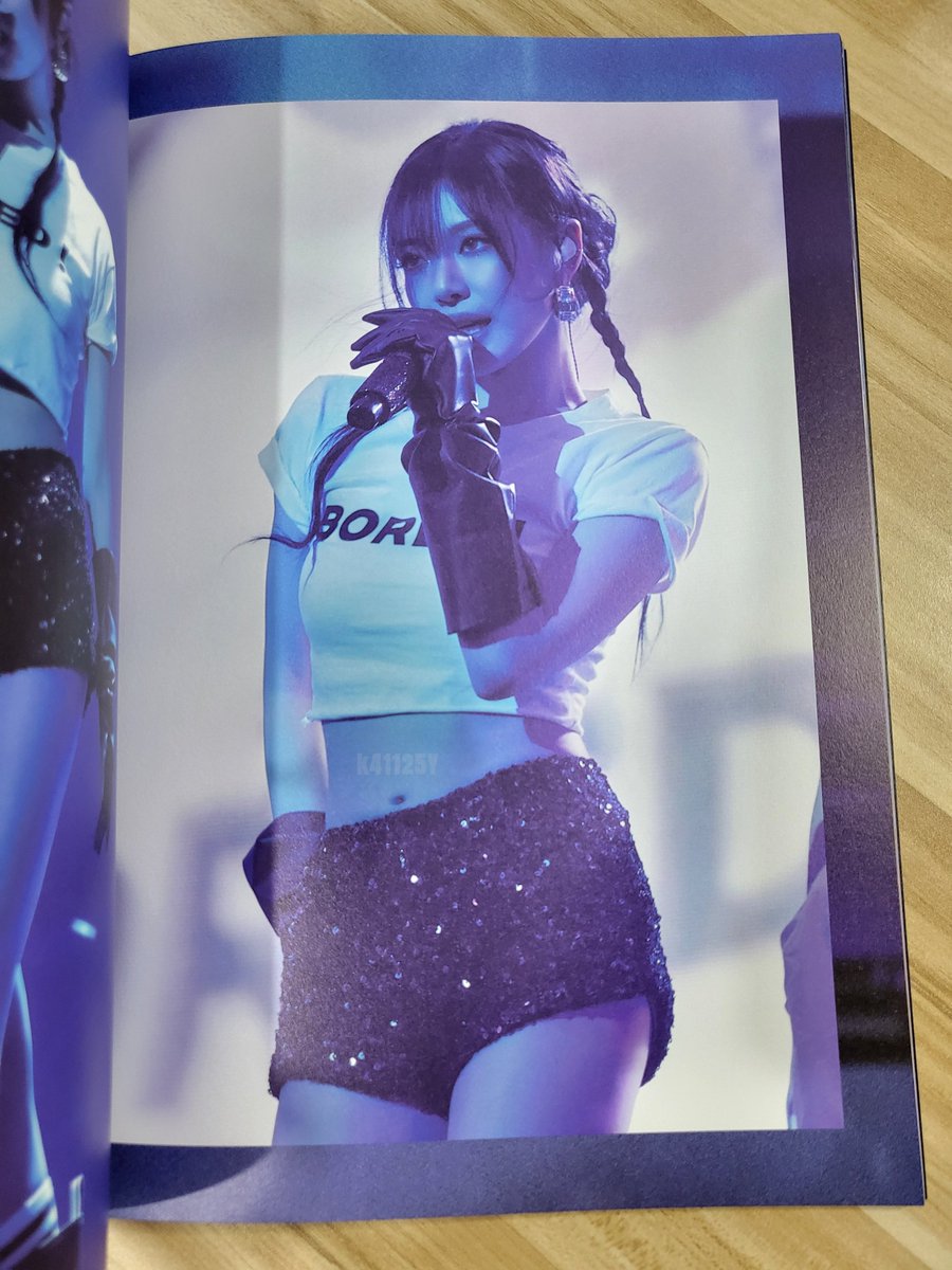 k41125Y's tweet photo. aespa 2024 LIVE TOUR
SYNK : PARALLEL LINE
Photobook NINGNING BORED 🦋
#aespa #parallelline
#NINGNING #BORED https://t.co/y6aYoNzu6X