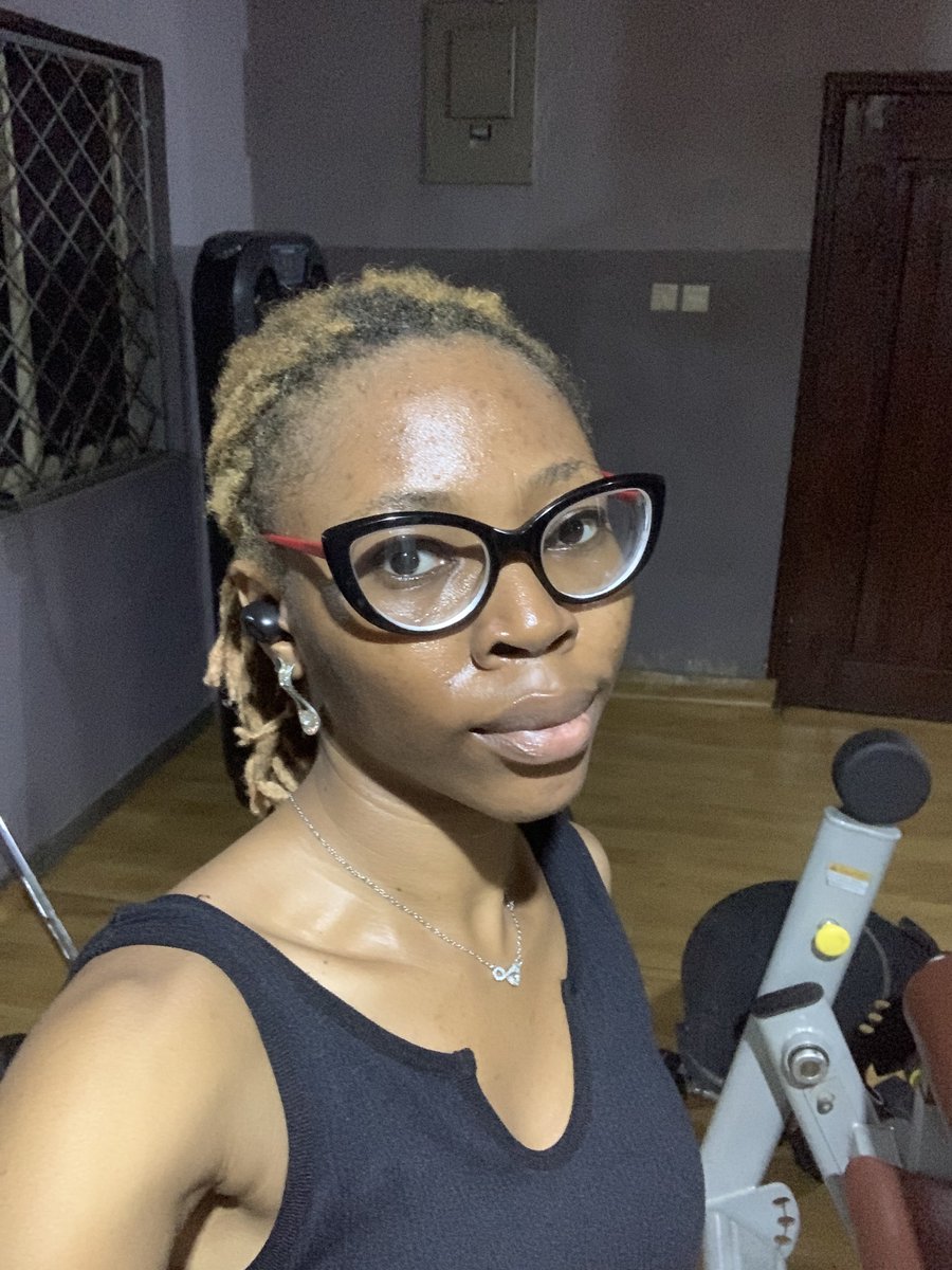 QueenBee 🐝(of Bee&Needles) tweet media