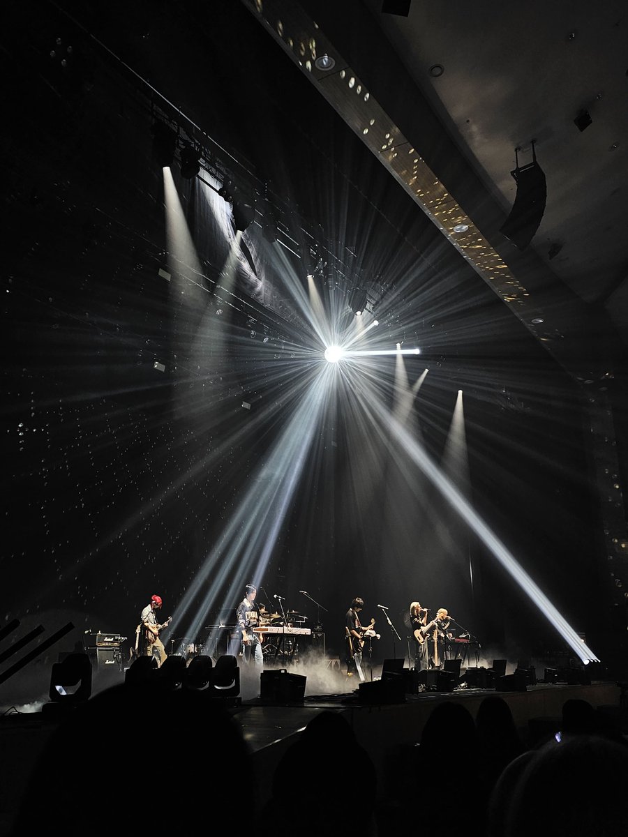 굿이너프에 미러볼 웃김