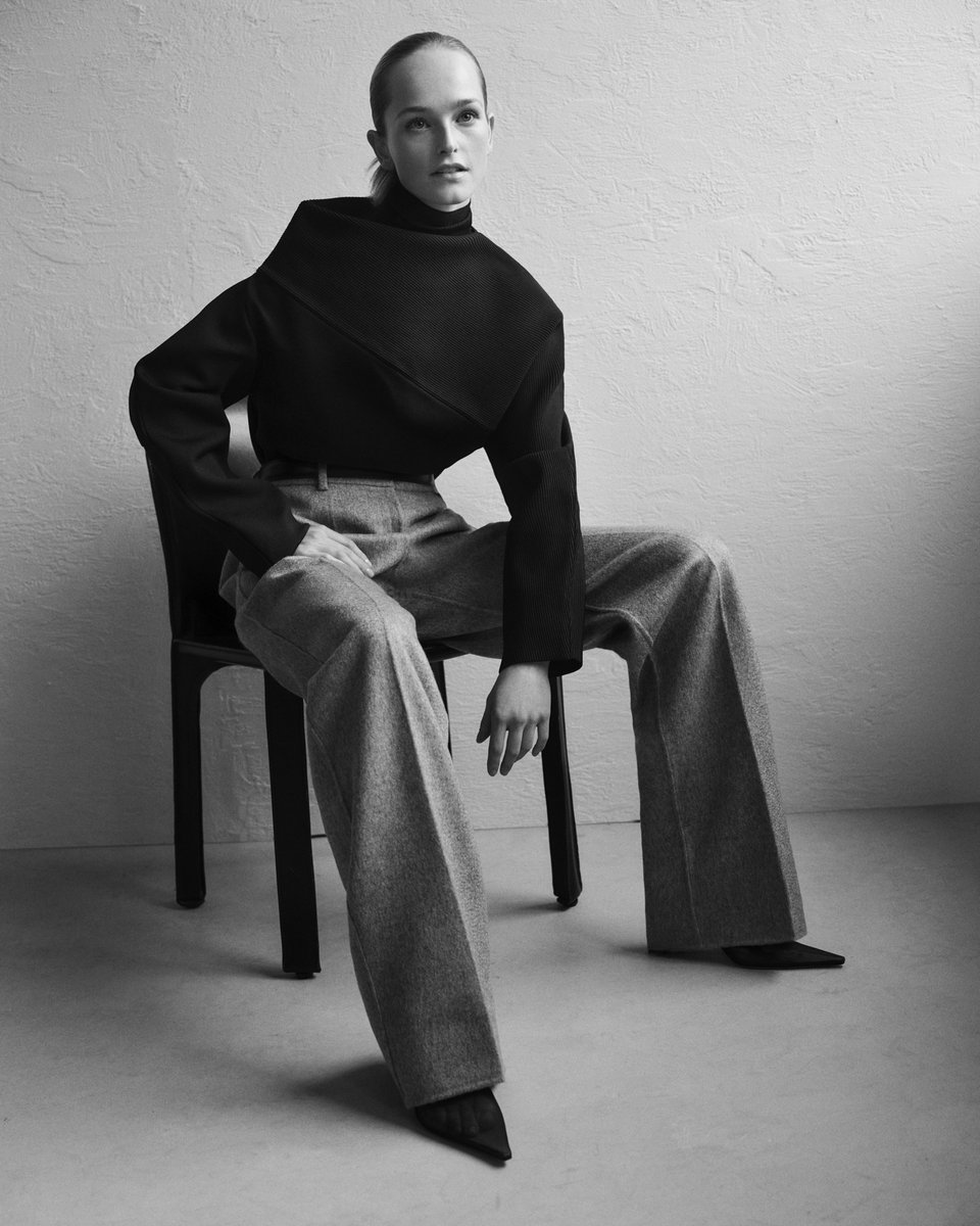 kendam_com's tweet image. Giada Fall Winter 2025-2026 collection lookbook presented at Milano Fashion Week FW25 kendam.com/news/lookbooks…

#Giada #FW25 #AW25 #Lookbooks #Italy #Milano #FashionWeek #MFW #Kendam