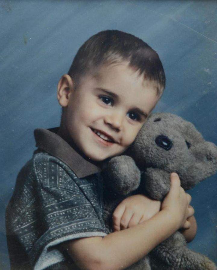 JBieberCharts's tweet photo. wishing the happiest birthday to my little pumpkin pie, we loved you then and still loves you now @justinbieber! 💜 https://t.co/X64IOWebsb