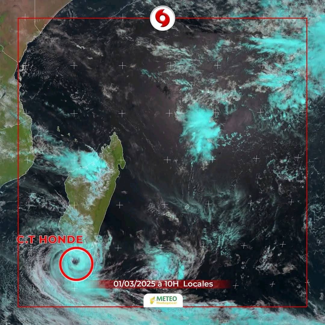 Le Ministère des Affaires étrangères exprime son plein soutien aux populations des régions Menabe et Atsimo Andrefana, durement affectées par le passage du cyclone Honde. Nos pensées accompagnent nos compatriotes dans cette épreuve. #Solidarité #Madagascar