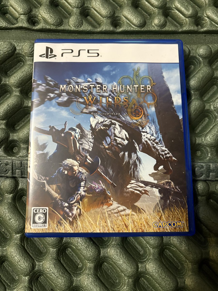 SKnt0704's tweet photo. 発売日当日にモンハン購入。
そのまま朝まで狩りに行く予定が、仕事で疲れて途中で寝落ち💤
やむなく睡眠とったり諸々やっててこんな時間に🙄
これからがっつりやり込みます🎮 https://t.co/uryX1M9GXn
