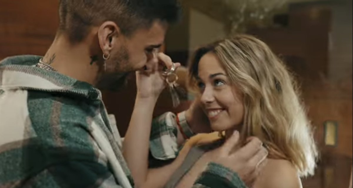 Votando 🗳️ #laLlave CANAL FIESTA <a href="/Decai/">DECAI</a> LA LLAVE #N1Canalfiesta9 🗝️💜🧲