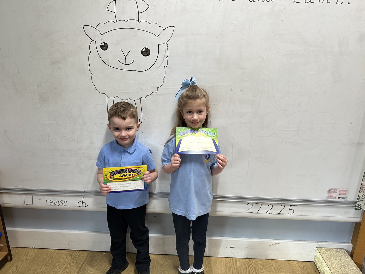 Well done to M and A who received a curriculum award this week! Great work 🤩🤩 #thestjoesstory