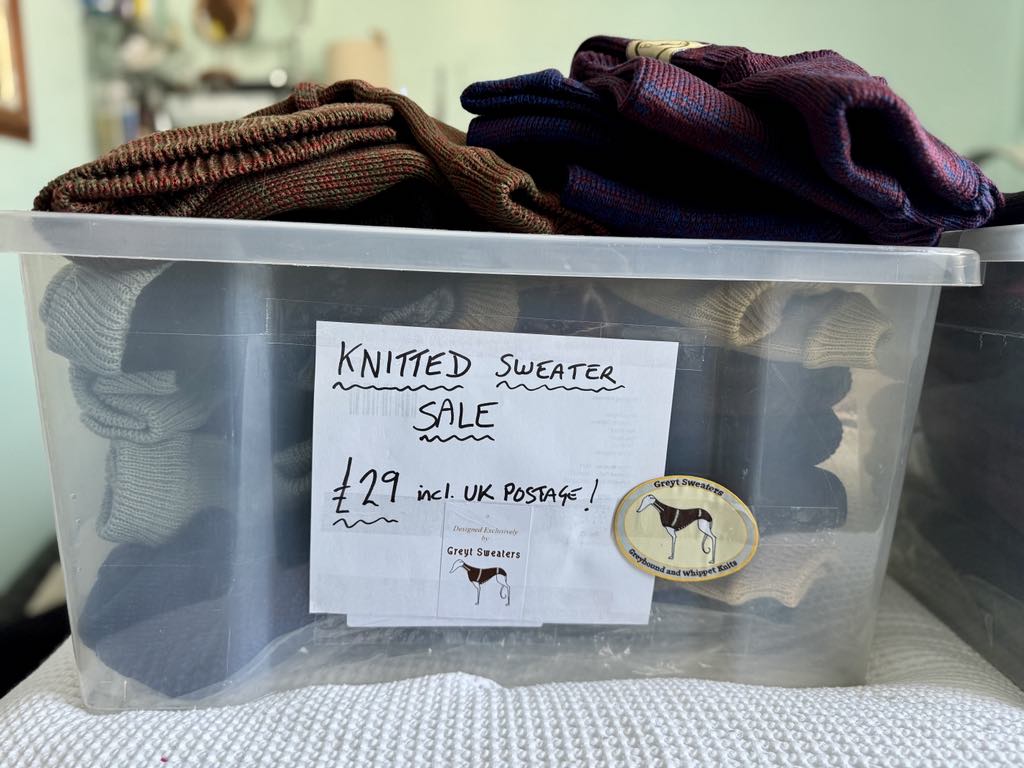 Join us on our Facebook page tomorrow morning for our Sunday sweater sale 👀
Just £29 including postage

#greyhoundcoats #whippetcoats #sighthoundfashion #greytsweaters #greyhound #whippet #dogs #pets #greyhounds #whippets #sighthounds #sale