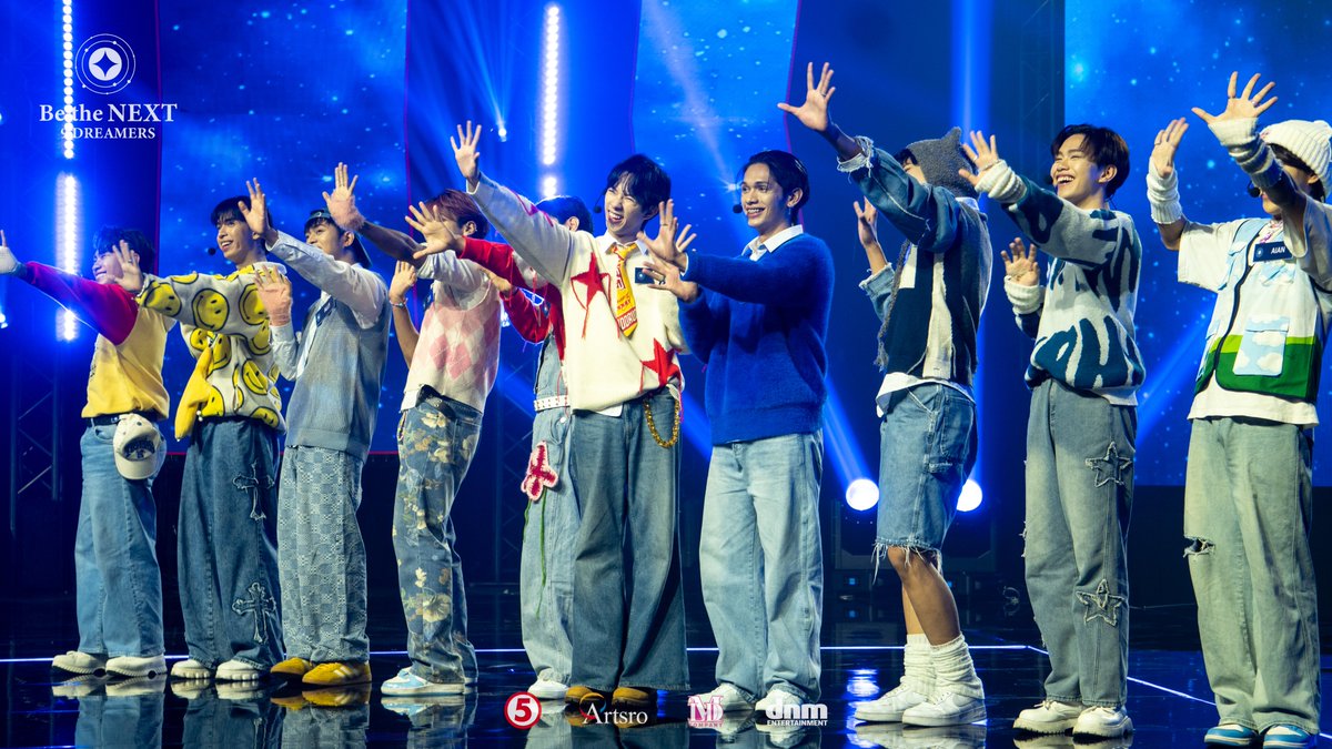 BeTheNext_OFC's tweet photo. Ooh-la-la ~ 🕺Mission 1 Complete! ✅

Let STARTEN love you with their performance!

#STARTEN #BeTheNext_9Dreamers #비더넥스트_9드리머 #글로벌보이그룹데뷔프로젝트 #GlobalBoygroupDebutProject #kpop #mld #tv5 https://t.co/dVBd6ZAf82