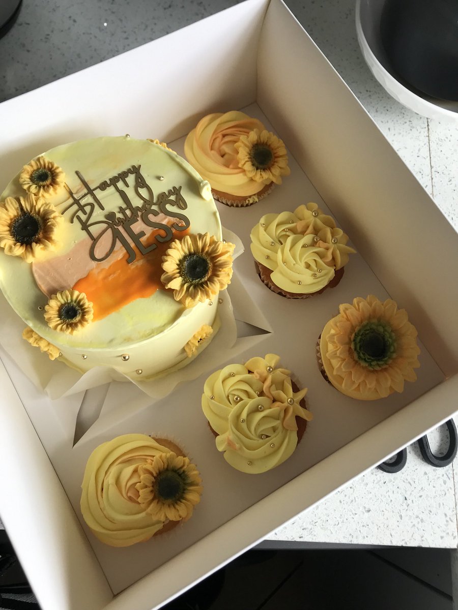 Sannah 🙂 (Pretty treats) tweet media