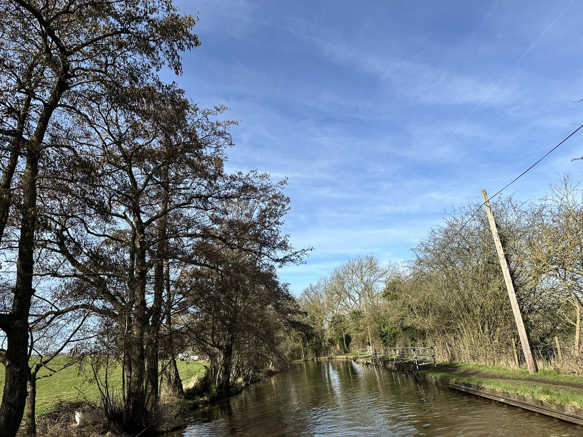 Glorious day for cruising ☀️ #boatsthattweet