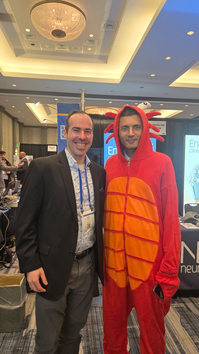 As usual a fun, educational <a href="/ACNS_org/">ACNS</a> 2025. Thank you Susan Herman for the organizing this session on source localization! Never thought I’d get to see <a href="/DrAatifHusain/">Aatif M Husain</a> in a crab suit…! <a href="/Duke_Neurology/">Duke Neurology</a> <a href="/bensalem_owen/">Meriem Bensalem-Owen, MD, FAES, FANA, FACNS</a>