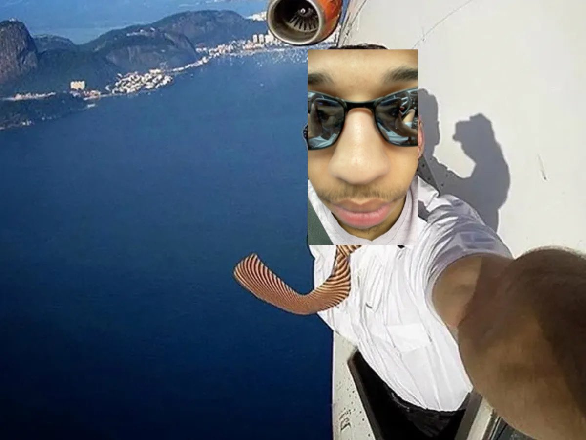 IamChaoz's tweet photo. first time as a pilot, kinda nervous https://t.co/3nCLKxb4An