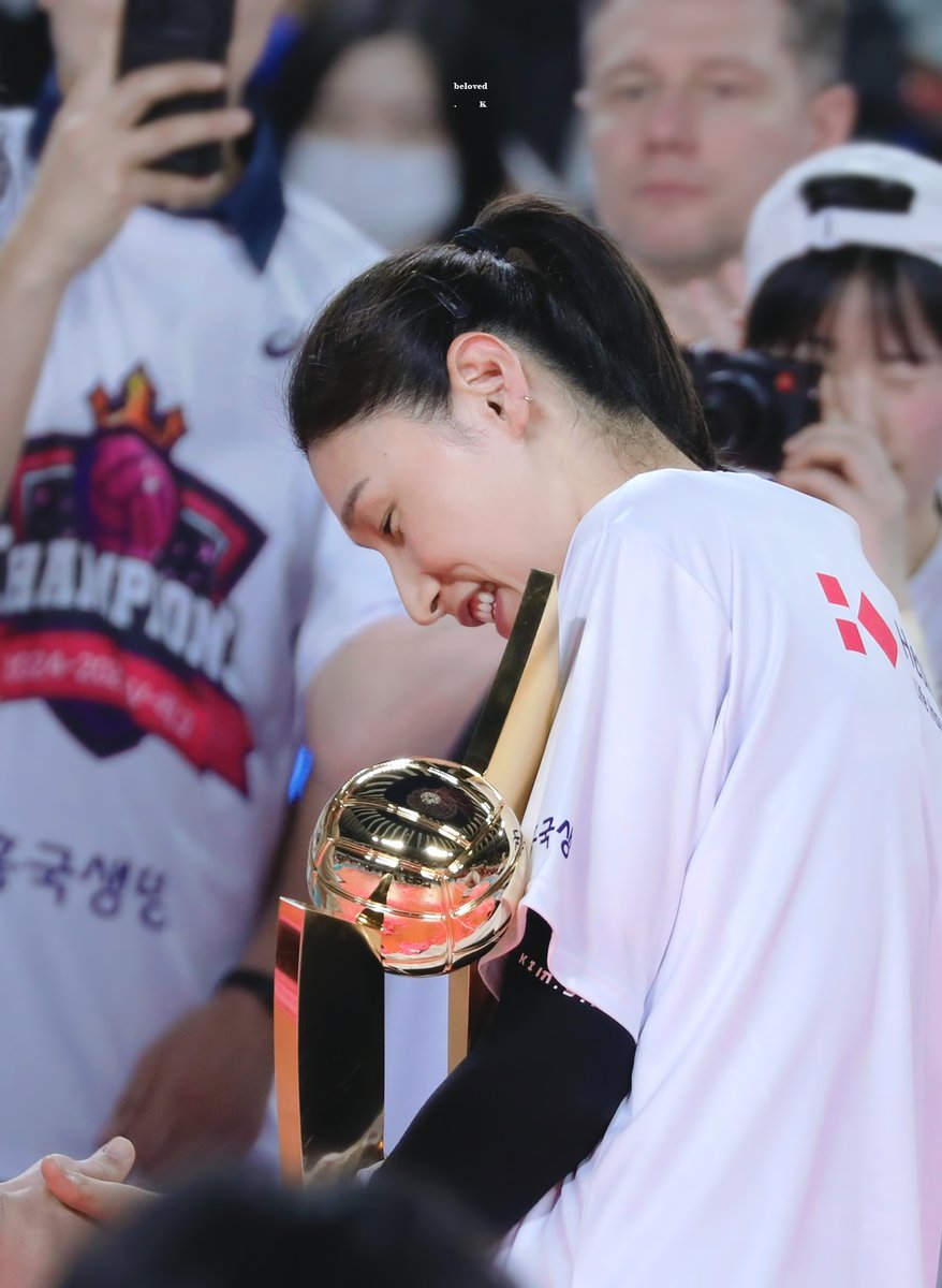 _beloved_k's tweet photo. 250301.

🏆✨

#김연경 #kimyeonkoung https://t.co/DxnvcXnhXd