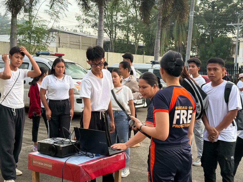 AikaCorbit's tweet photo. The emcee conyo for today’s ganap is here na, guys! So like, get ready kasi we’re about to start na. Let’s gooo!🫣

Okay, guys! We’ll start na talaga in a bit, so like, ready na kayo, ha? Let’s do this!"😅🫣

#FirePreventionMonth2025 https://t.co/bzQ5EbbaO2
