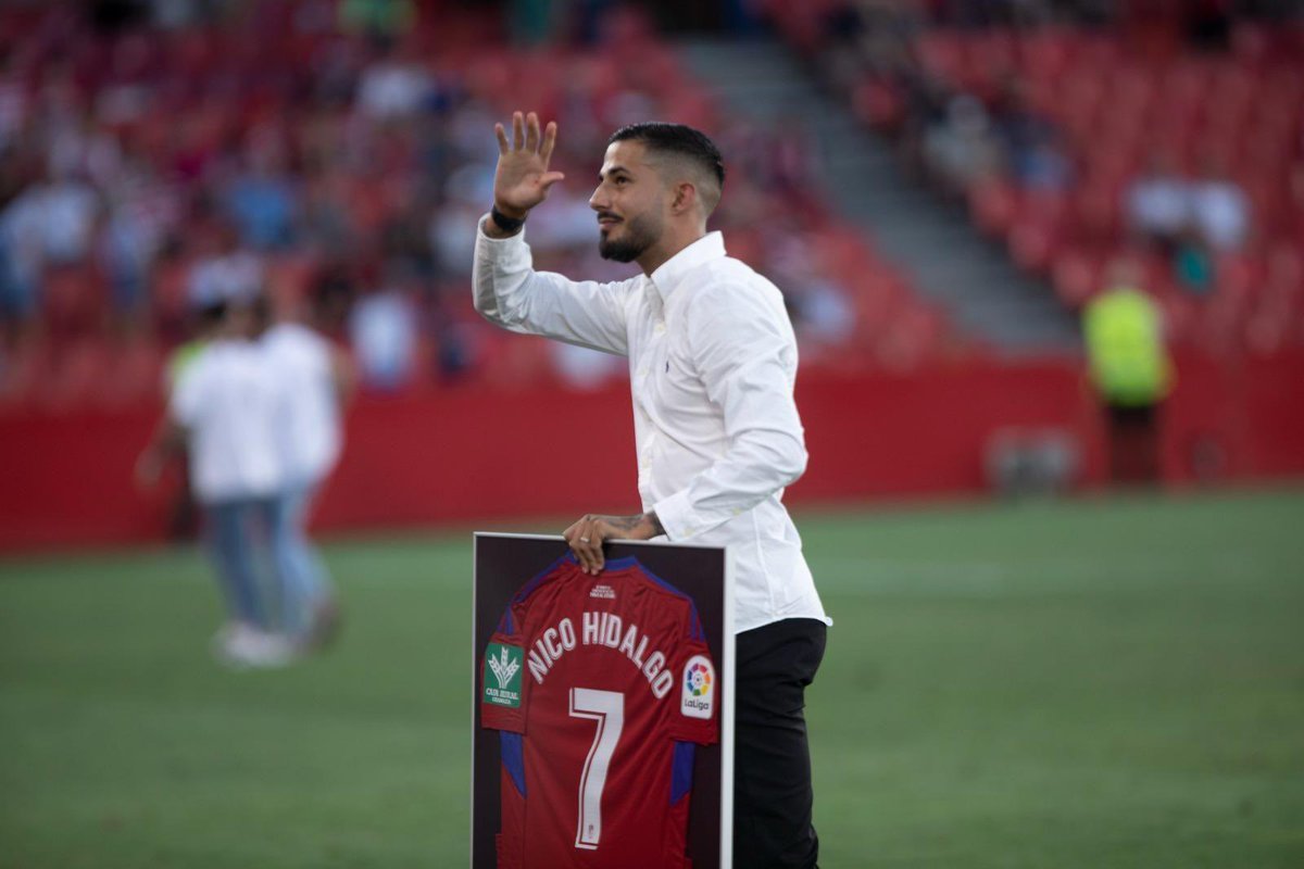 Alcaraz_Lucas's tweet photo. Gran dolor. Abrazo grande a la  familia . DEP Nico 🖤 https://t.co/hpEeqRGuGR