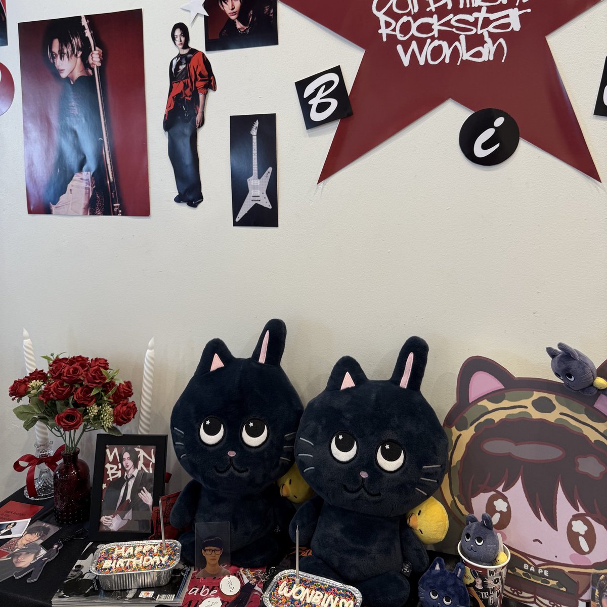 _babebambi's tweet image. ♥️🐈‍⬛🎸
#OurBrilliantRockstarWonbin 🎸