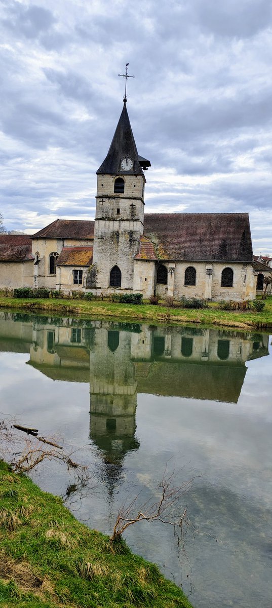 Dave Roe tweet media