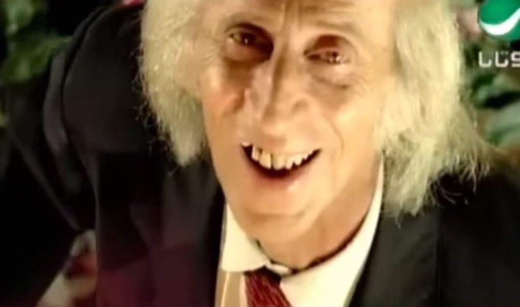 حان وقت الأنتصار للأراء من بداية الموسم نقول هالمدرب لازم يمشي مدري لايمتلك اي حلول مدرب يبغى فريق جاهز فقط 11 لاعب واحقق لك بطولات لايجيد ادارة الأزمات لايخلق حلول مدرب اناني يفضل مصلحته وأرقامه على مصلحة الفريق واذا الأدارة غير قادرة انها تمشيه تروح معاه